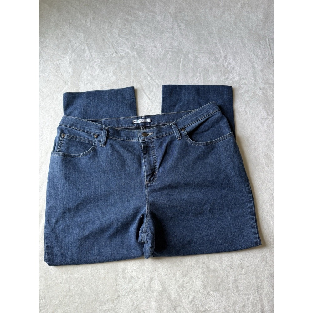 Lee Blue Jeans Relaxed Fit 18 W Petite NWT Straight Leg Stretch Denim Pants